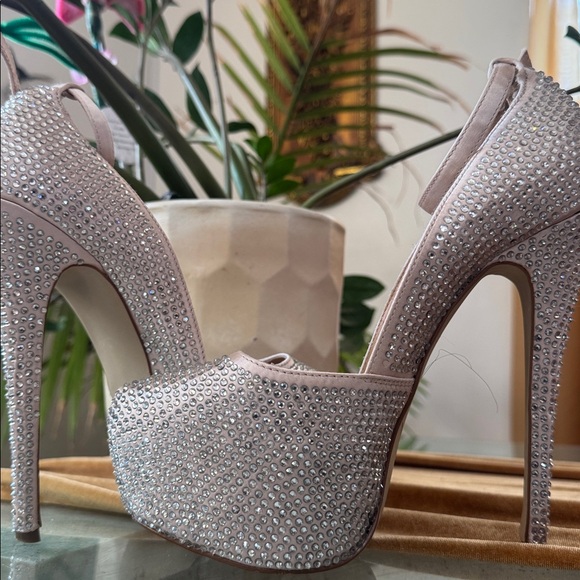 Steve Madden Shoes - Steve Madden Sparkling Rhinestone Heels - Cream